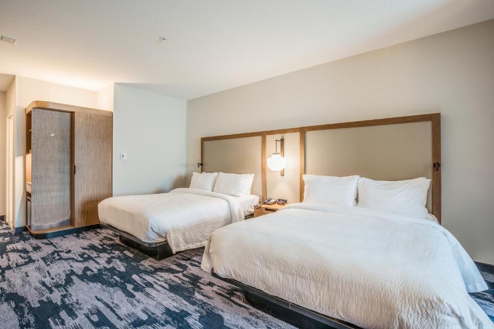 Suite, 2 Queen, Sofa bed interior
